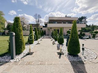  Maison � vendre 7 pi�ces 225 m�