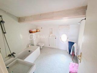  Maison � vendre 9 pi�ces 225 m�