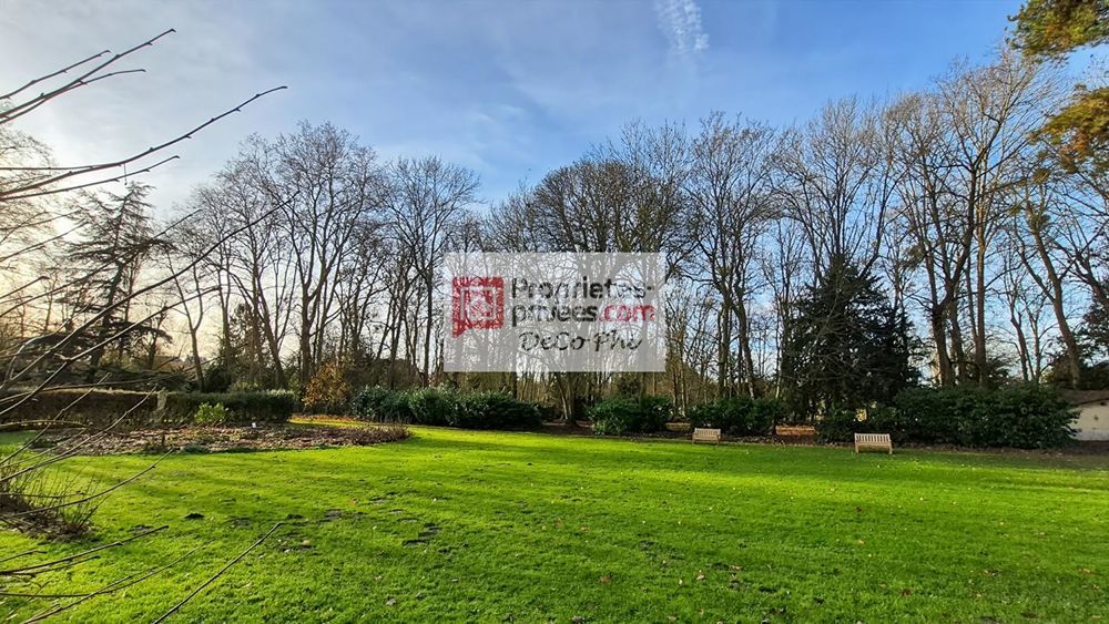 � vendre  Appartement Versailles (78000)