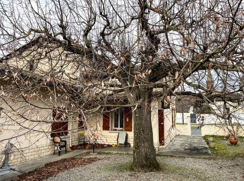   Maison de village � vendre 4 pi�ces proche de TOULOUSE (31) Maison - 4 pi�ce(s) - 135 m�