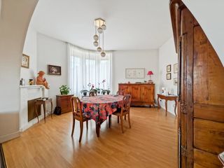  Maison � vendre 10 pi�ces 193 m�