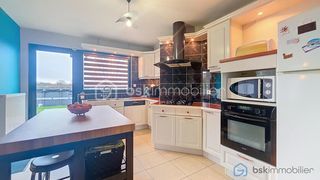  Maison � vendre 9 pi�ces 185 m�