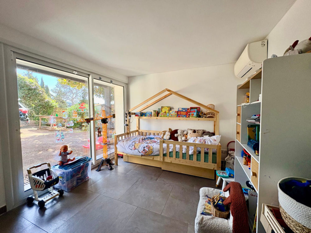 � vendre  Villa Mandelieu-la-Napoule (06210)