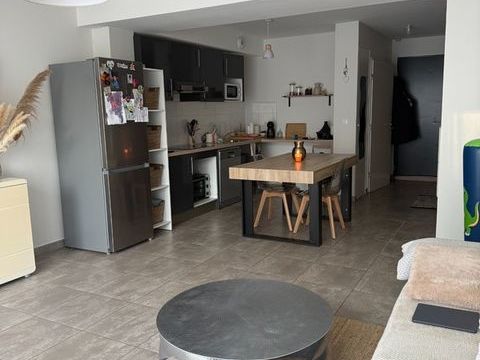   Charmante maison 3 pi�ces, lumineuse et fonctionnelle Maison - 3 pi�ce(s) - 69 m�