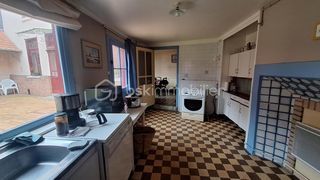  Propri�t�/ch�teau � vendre 7 pi�ces 155 m�