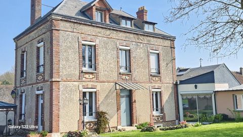   MAISON Familiale de 220 M2 Maison - 8 pi�ce(s) - 220 m�