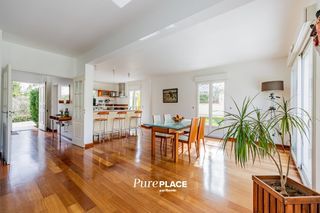  Maison � vendre 8 pi�ces 205 m�