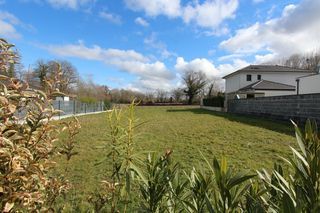  Terrain � vendre 823 m�