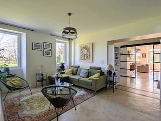  Propri�t�/ch�teau � vendre 8 pi�ces 289 m�