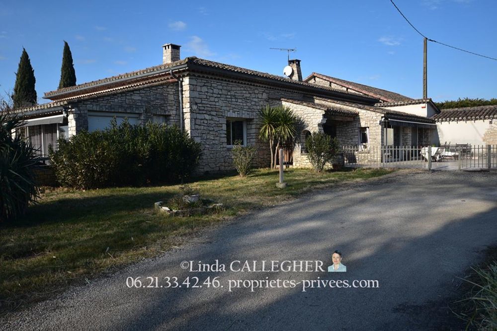 � vendre  Propri�t�/ch�teau Uz�s (30700)