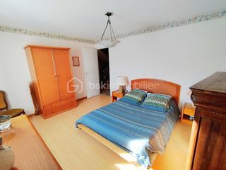  Propri�t�/ch�teau � vendre 10 pi�ces 208 m�