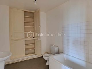  Immeuble � vendre 13 pi�ces 247 m�