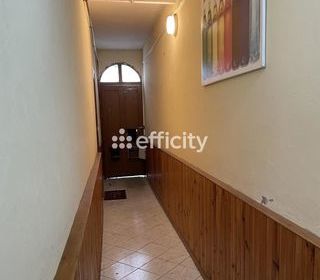  Immeuble � vendre 8 pi�ces 180 m�