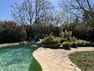  Maison � vendre 10 pi�ces 265 m�