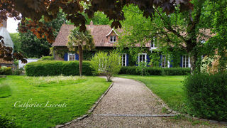  Propri�t�/ch�teau � vendre 10 pi�ces 379 m�