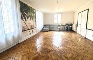  Maison � vendre 8 pi�ces 211 m�