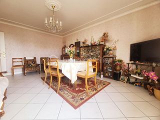  Appartement � vendre 5 pi�ces 92 m�