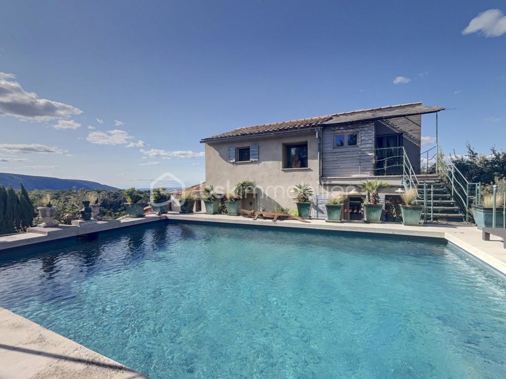 � vendre  Propri�t�/ch�teau M�nerbes (84560)