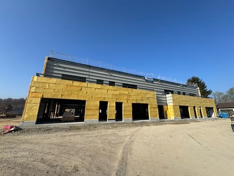 Local commercial  &agrave; vendre CHIGNIN (73) - 94,52 M2 - Bonne visibilit&eacute; - Stationnements 243400 73800 Chignin