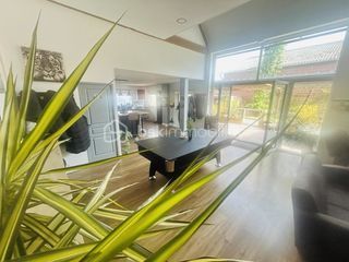  Propri�t�/ch�teau � vendre 5 pi�ces 150 m�