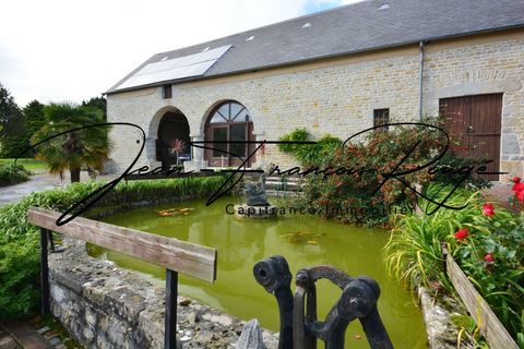   Blosville, � 10 kilom�tres de la plage, propri�t� en pierres de 292 m� avec un g�te, une piscine et un mini-golf !!! Maison - 9 pi�ce(s) - 290 m�