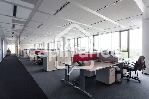 A louer Bureaux 44 m&sup2; � La Pallice / La Rochelle (17) 830 17000 La pallice