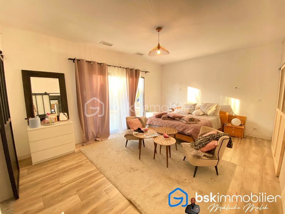 � vendre  Maison Saint-Jean-de-V�das (34430)