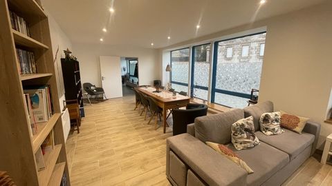   Maison � vendre 17 pi�ces SAINT NICOLAS DU PELEM (22) Maison - 15 + pi�ce(s) - 320 m�