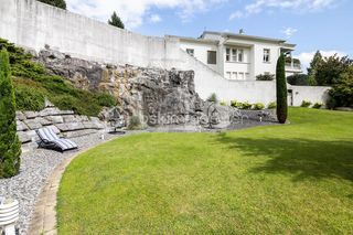  Maison � vendre 8 pi�ces 310 m�