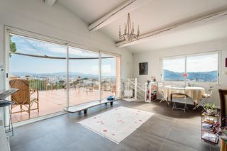  Propri�t�/ch�teau � vendre 5 pi�ces 160 m�