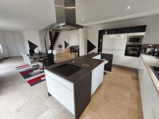  Maison � vendre 5 pi�ces 163 m�