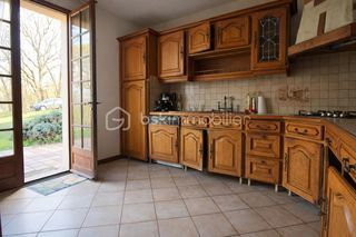  Propri�t�/ch�teau � vendre 7 pi�ces 181 m�