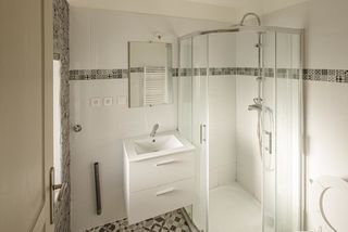  Immeuble � vendre 7 pi�ces 155 m�