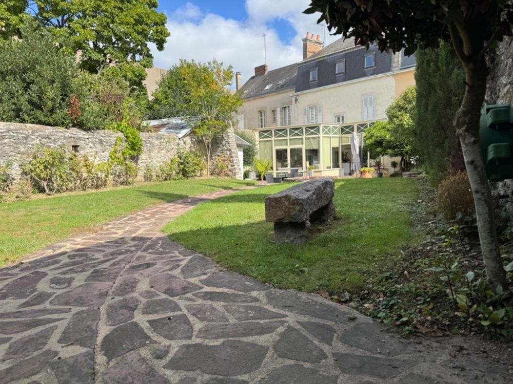 � vendre  Maison Laval (53000)