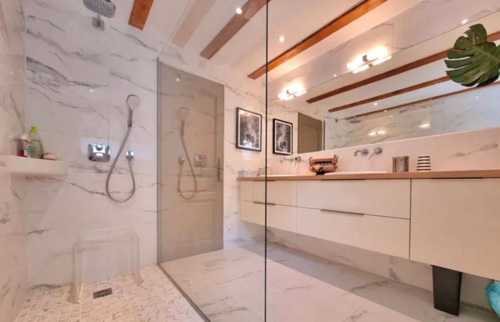 � vendre  Maison Uz�s (30700)