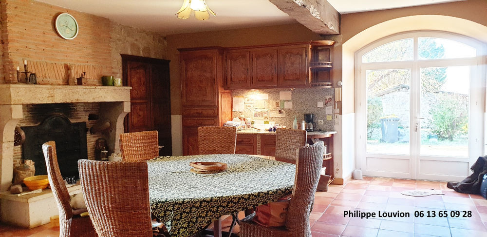 � vendre  Propri�t�/ch�teau Mons�gur (33580)