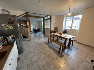  Immeuble � vendre 11 pi�ces 300 m�