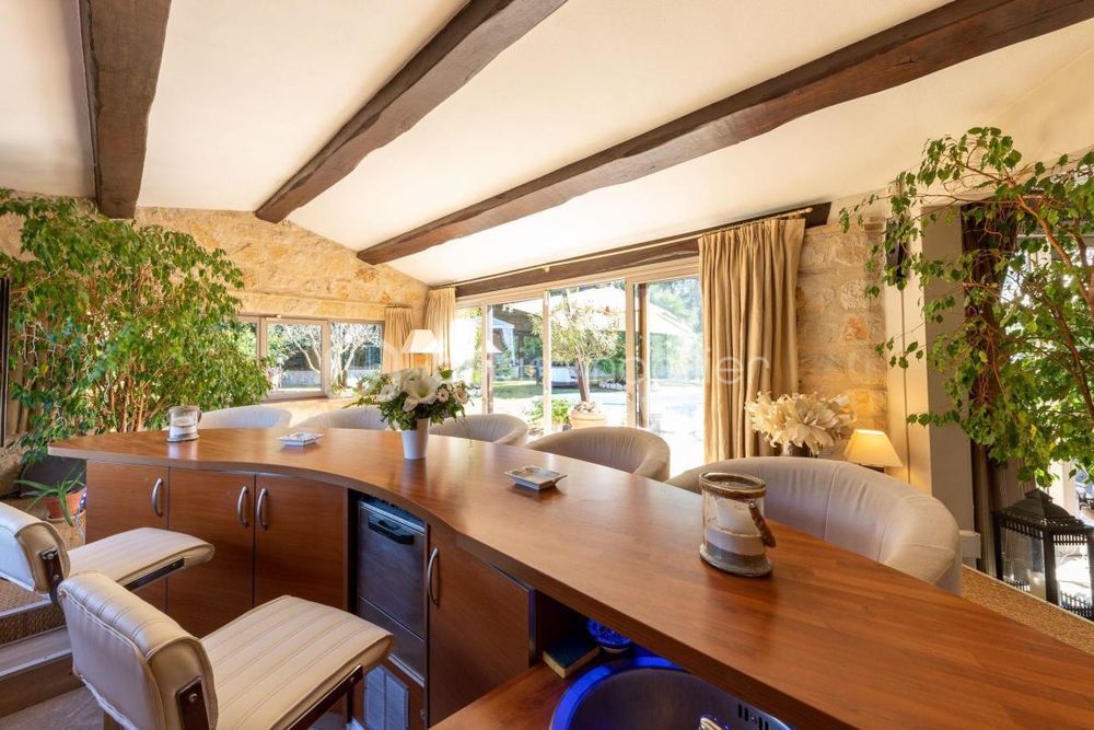 � vendre  Propri�t�/ch�teau Saint-Paul-de-Vence (06570)