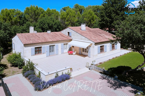   Propri�t�: 2 maisons sur 4 hectares en position dominante Maison - 9 pi�ce(s) - 317 m�