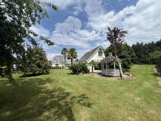  Maison � vendre 9 pi�ces 220 m�