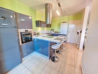  Appartement � vendre 3 pi�ces 81 m�