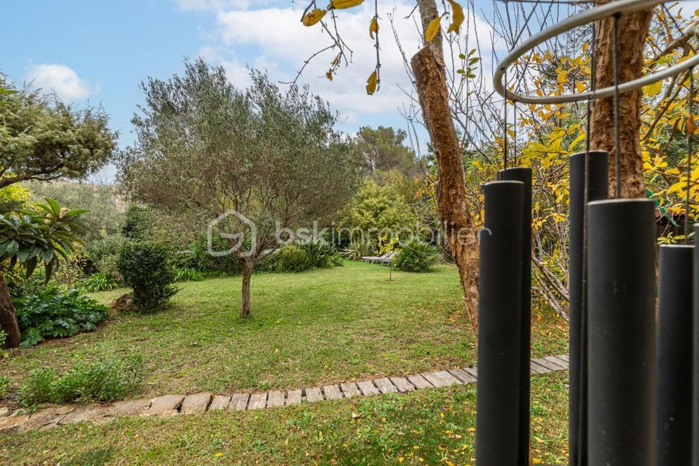 � vendre  Maison Saint-Rapha�l (83700)