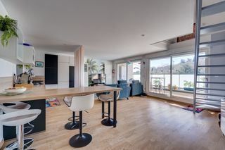  Appartement � vendre 4 pi�ces 99 m�