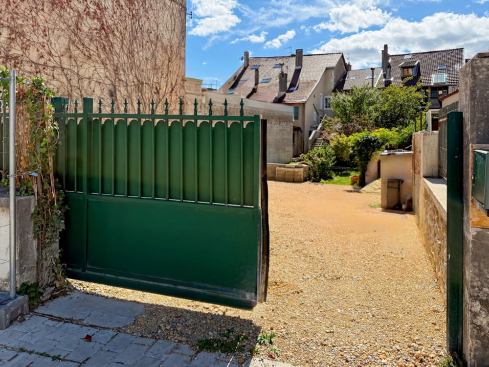 � vendre  Maison Gex (01170)