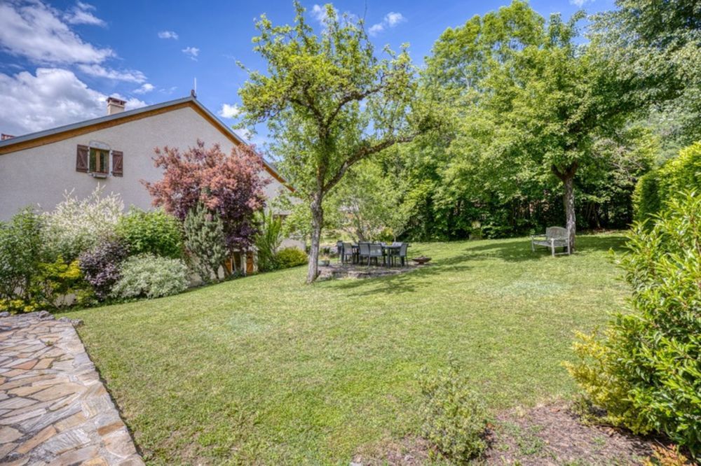 � vendre  Maison �chenevex (01170)