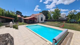  Maison � vendre 9 pi�ces 252 m�