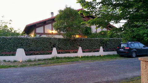   Maison Landaise familiale - 208 m2 - 6 chambres - Piscine - Bias ( 40 ) Maison - 10 pi�ce(s) - 208 m�