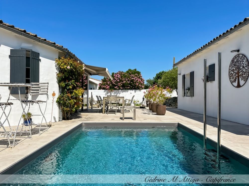 � vendre  Villa Sainte-Marie-de-R� (17740)