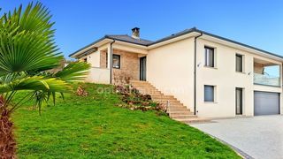  Maison � vendre 7 pi�ces 190 m�