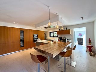  Maison � vendre 6 pi�ces 300 m�